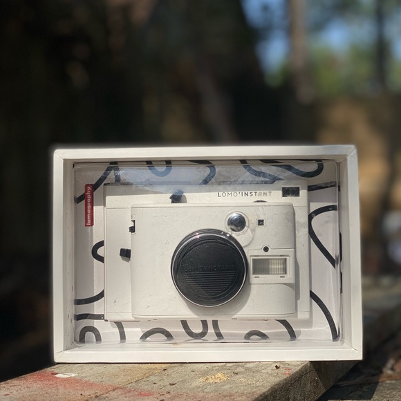 Lomography Lomo’Instant camera